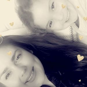 Meet your Posher, Laurah